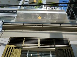 Ròng rã không nổi, chủ bán gấp nhà hoàng diệu, phường 8, quận 4, 72m2,giá 2tỷ 350 thuê 20tr.shr