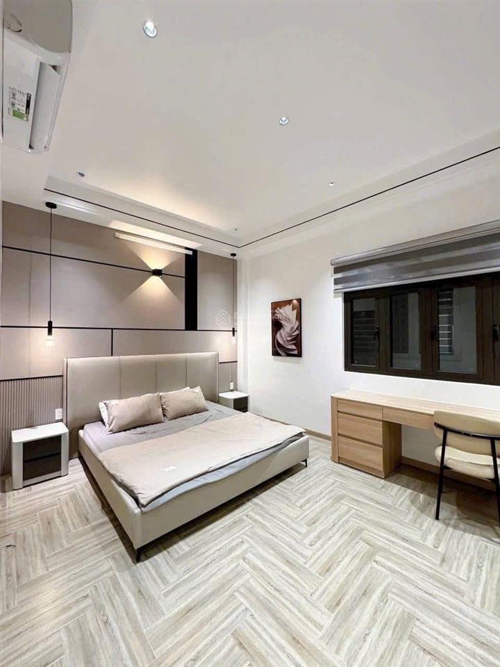 Bán nhà giá ngộp hiếm nguyễn trường tộ, p12, quận 4, dt 63 m2 có hđ thuê sẵn 24tr/th