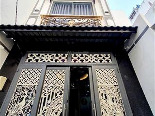 Bán gấp nhà nguyễn xí  phường 13  quận bình thạnh. 65,2m2 giá 2tỷ35 cho thuê 32tr/th. số riêng