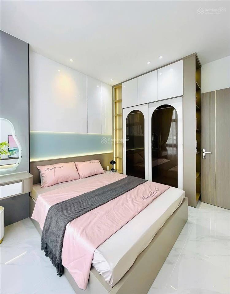 Chính chủ bán gấp nguyễn thượng hiền, p5, bình thạnh. dt 56m2, hđ thuê 26tr/th sổ riêng