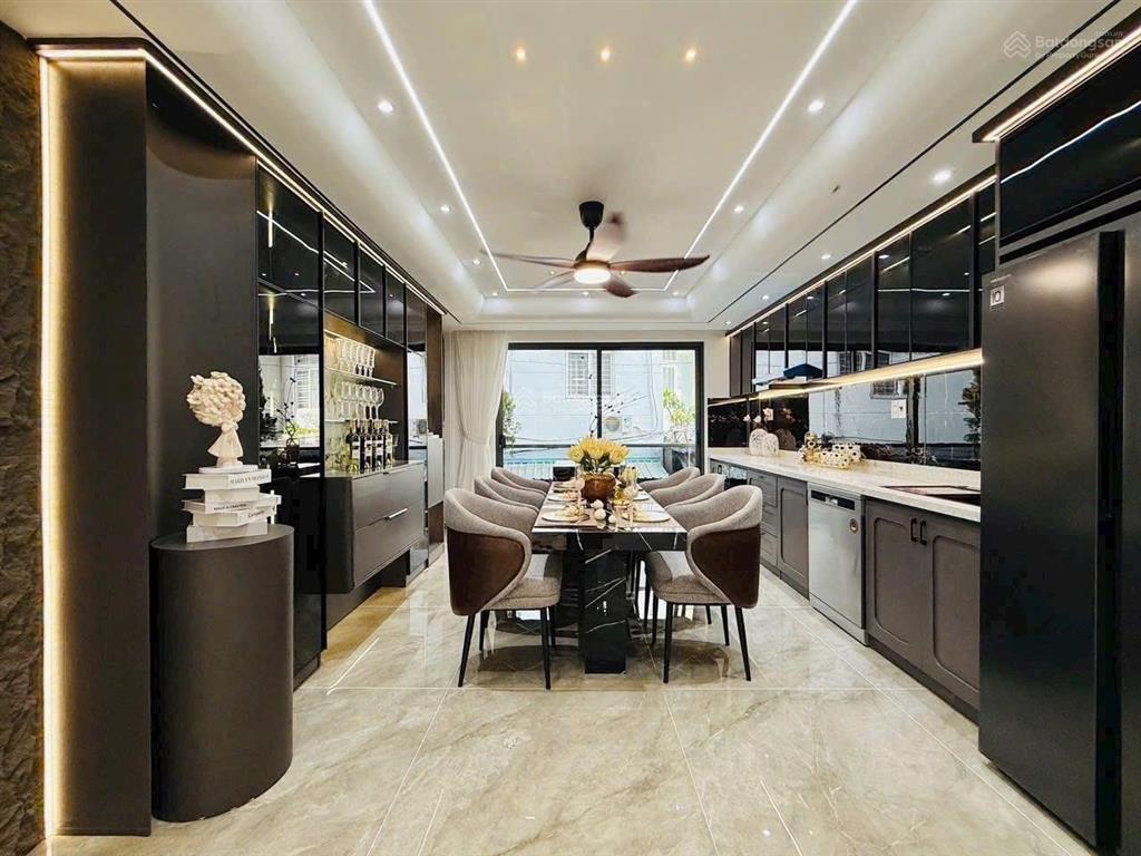 Bán nhanh nhà trục đường kinh doanh an dương vương, quận 5 dt 96m2, sổ sạch chính chủ
