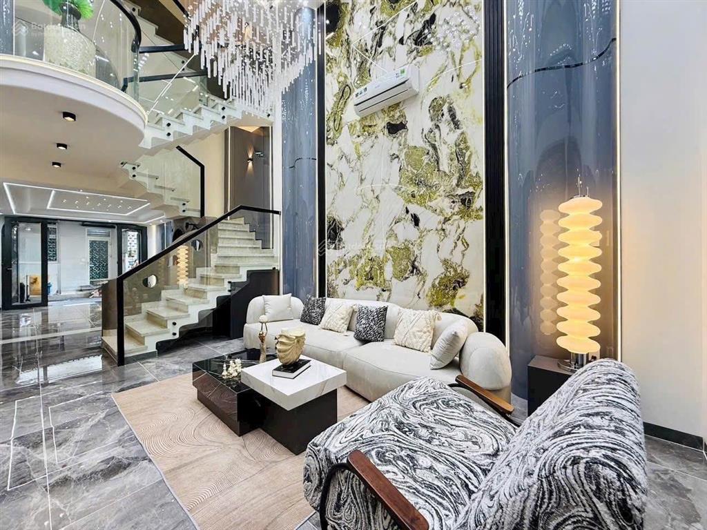 Bán nhanh nhà trục đường kinh doanh an dương vương, quận 5 dt 96m2, sổ sạch chính chủ