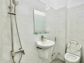 Định cư mỹ bán nhanh nhà lê văn sỹ q3 thuê tốt 24 tr/th.dt 56 m2.gía 3 tỷ 75 , sổ hồng riêng