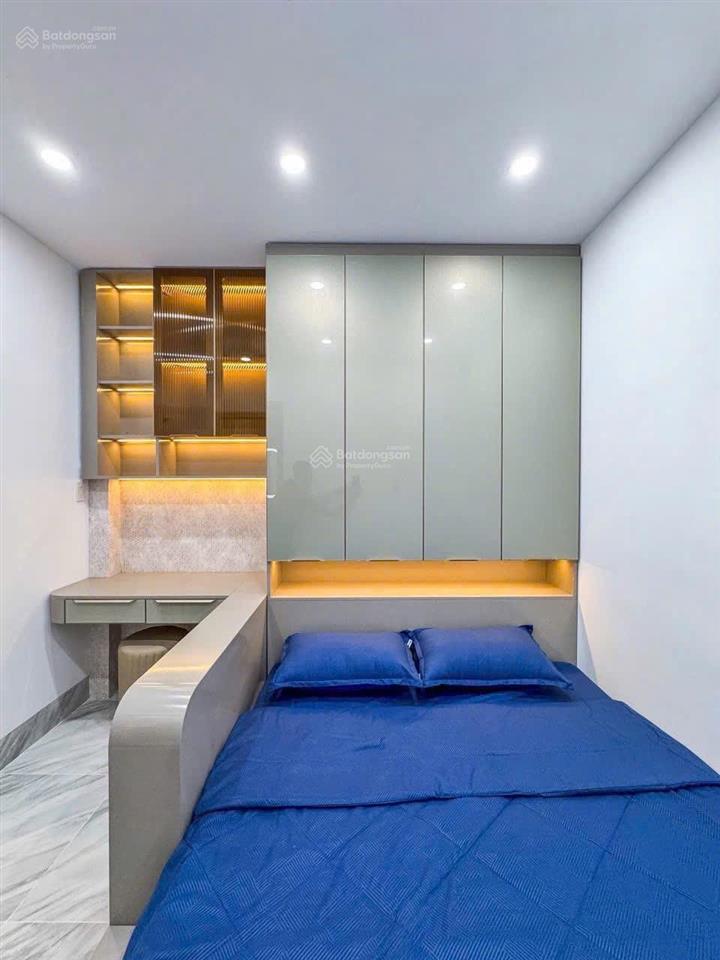 Bán nhà chính chủ giá tốt hùng vương p9 quận 5,giá 2tỷ7 dt 62, có hđ thuê 22 triệu/th, sổ sạch