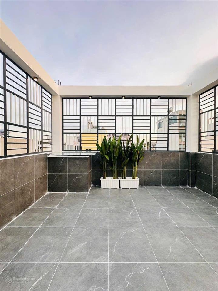 Bán gấp nhà đường 3/2, p11, q10, 86m2, có hợp đồng thuê 30tr/th, sổ hồng riêng