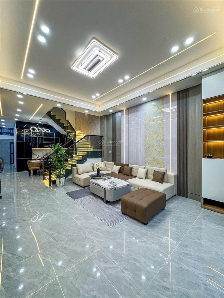 Siêu phẩm hẻm 5m tôn thất thuyết, p. xóm chiếu q4,dt 82m2 ,giá 3 tỷ 2 hd thuê24tr/th sổ hồng riêng