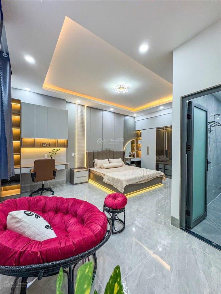 Siêu phẩm hẻm 5m tôn thất thuyết, p. xóm chiếu q4,dt 82m2 ,giá 3 tỷ 2 hd thuê24tr/th sổ hồng riêng