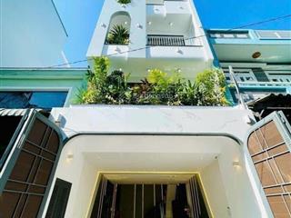 Vừa mới nhận tháng này đường đoàn văn bơ, phường 14, quận 4,giá 3 tỷ 5 ,68m2, sổ hồng riêng