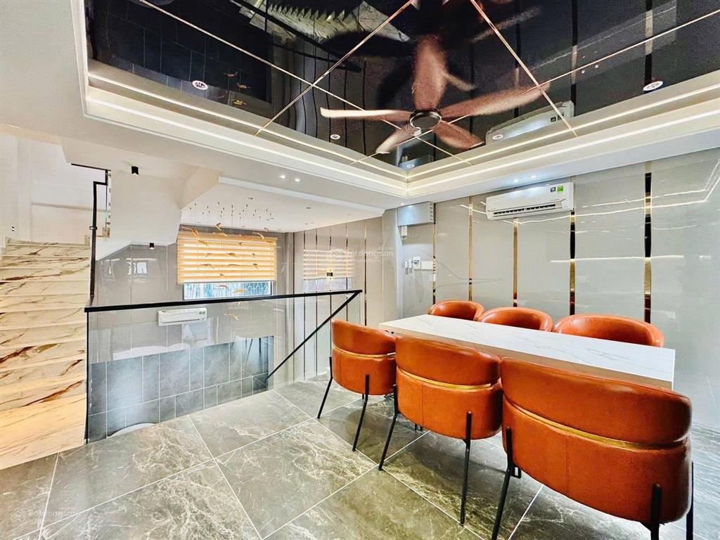 Bán gấp nhà riêng thạch lam,phú thạnh ,tân phú ,2,8 tỷ,75m2,4pn, 4wc, sẵn hđ thuê 24tr/th có sổ sắn