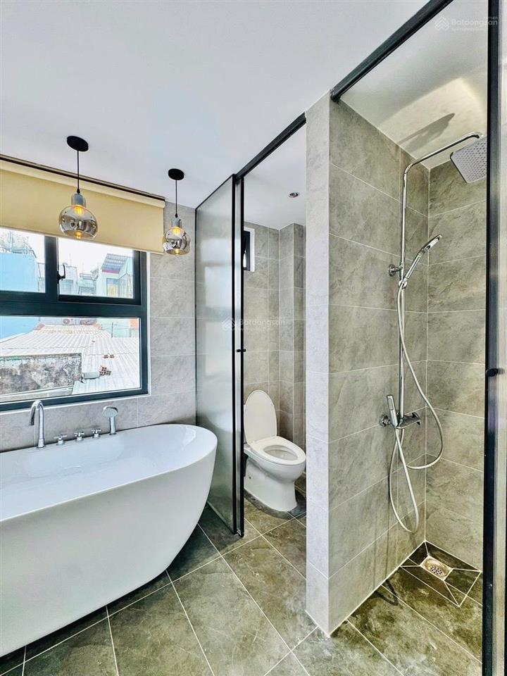 Bán gấp nhà riêng thạch lam,phú thạnh ,tân phú ,2,8 tỷ,75m2,4pn, 4wc, sẵn hđ thuê 24tr/th có sổ sắn