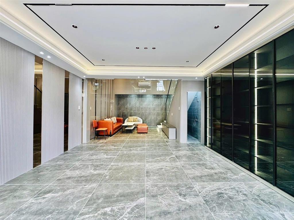 Bán gấp nhà riêng thạch lam,phú thạnh ,tân phú ,2,8 tỷ,75m2,4pn, 4wc, sẵn hđ thuê 24tr/th có sổ sắn