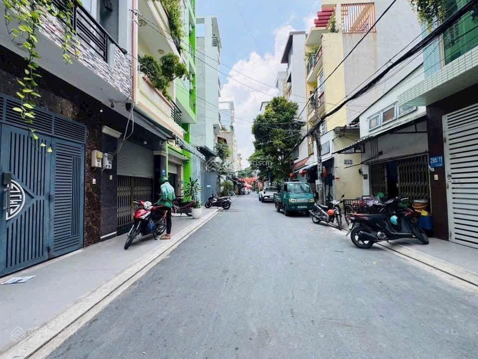 Bán nhà riêng 3 tầng tại tô hiến thành,q10 giá 3,75 tỷ, 87m2, 4pn, 3wc, quận 10,có sổ sẳn