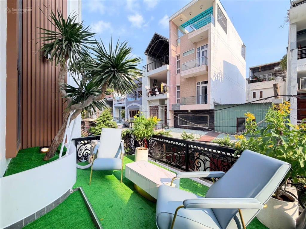 Bán nhà riêng đào tấn, q5, 92m2, 5pn, 3wc, chủ chuyển công tác, có sổ sẳn