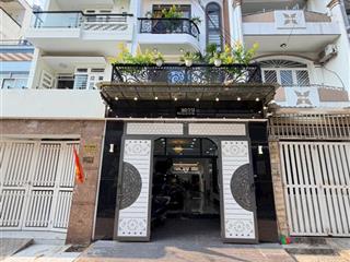 Bán nhà riêng đào tấn, q5, 92m2, 5pn, 3wc, chủ chuyển công tác, có sổ sẳn
