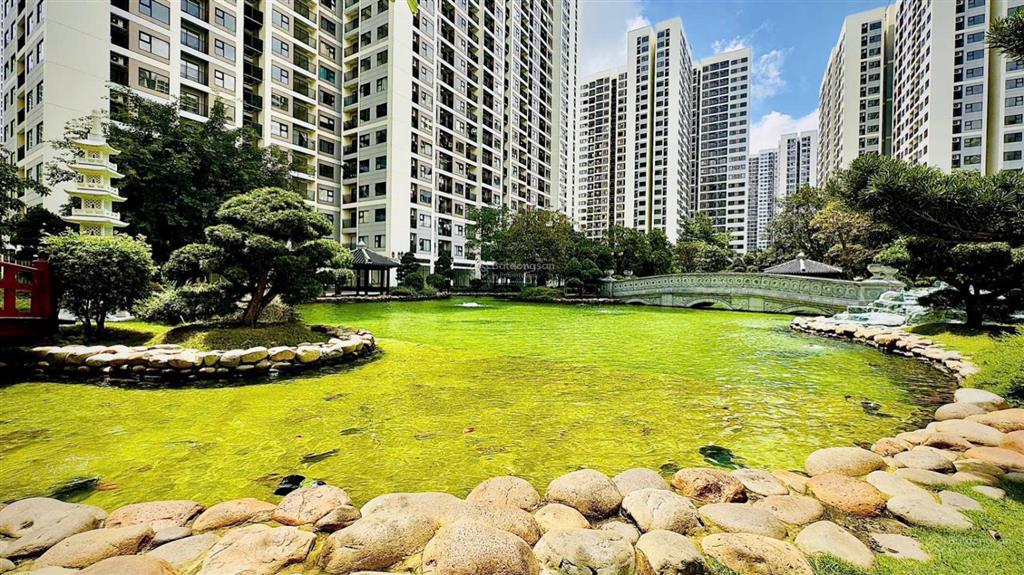 Căn 2pn+1 70m2 giá sau ưu đãi cđt chỉ ~3,3 tỷ view trực diện hồ bơi + hồ cá koi & vườn nhật cực đẹp
