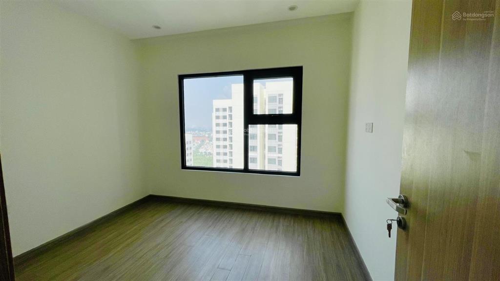 Căn 2pn+1 70m2 giá sau ưu đãi cđt chỉ ~3,3 tỷ view trực diện hồ bơi + hồ cá koi & vườn nhật cực đẹp