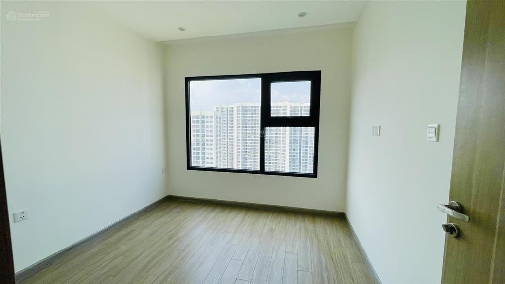 Căn 2pn + 1 70m2 giá sau ưu đãi cđt ~3,3 tỷ view trực diện hồ bơi + hồ cá koi & vườn nhật cực đẹp