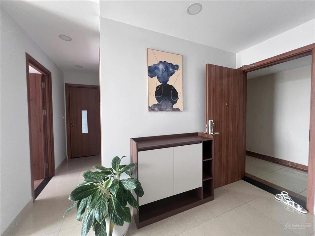 Chính chủ bán căn 2pn2wc 60m2 full nội thất chỉ 2,55 tỷ view cực đẹp