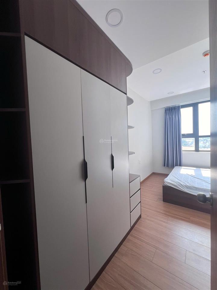 Chính chủ bán căn 2pn2wc 60m2 full nội thất chỉ 2,55 tỷ view cực đẹp