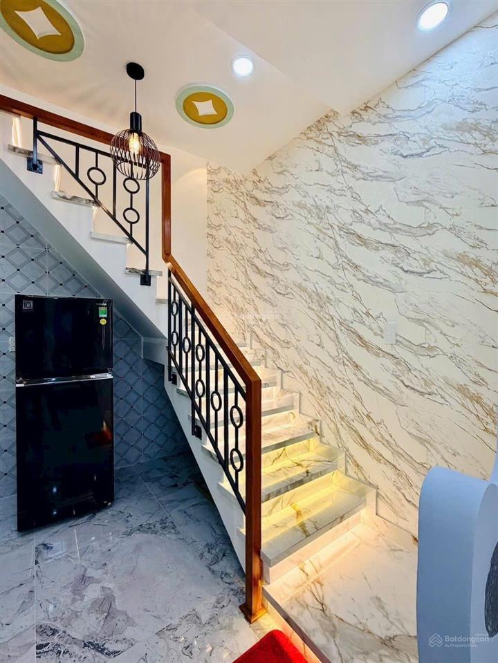 Nhà đẹp cuối năm 1 trệt 1 lầu dt 38,1m2 đường vũ tùng phường 2 quận bình thạnh
