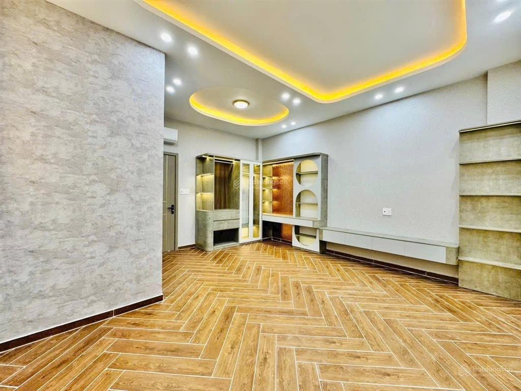Nhà trệt 2 lầu giá khu vực hot hit dt 36,5m2 đường chu văn an phường 12 q. bình thạnh