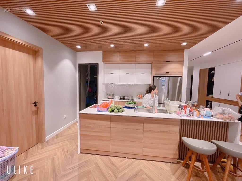 Chính chủ bán ch diện tích 180m2 tại berriver jardin, tầng đẹp, ban công đông nam, giá chỉ 17 tỷ