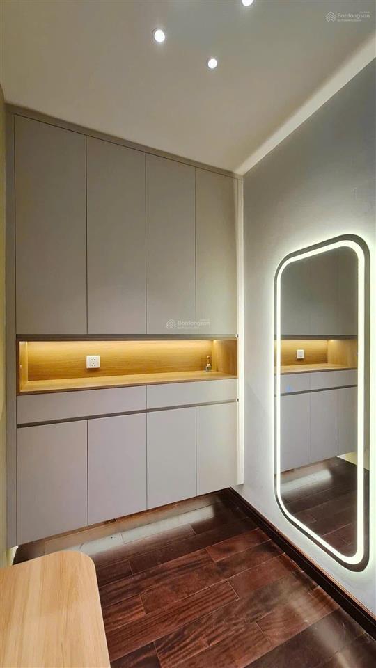 Chính chủ bán căn hộ 3pn dt 120m², tại chung cư hc golden city, full nội thất đẹp, giá 13,7 tỷ