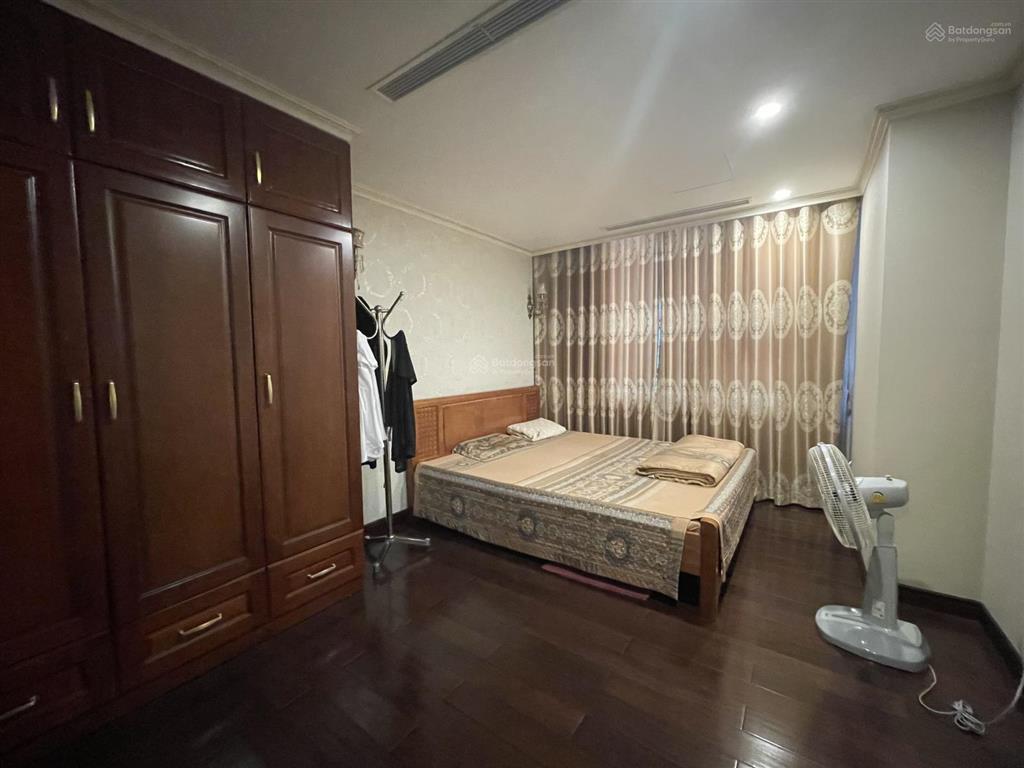 Bán căn hộ 2pn, 2wc, 72m2 tại hc golden city, 6,2 tỷ, long biên, hà nội