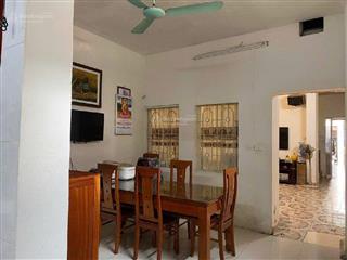 Bán nhà mặt phố tại nguyễn văn cừ, 29 tỷ, 152 m2, đẹp, nhiều tiện ích
