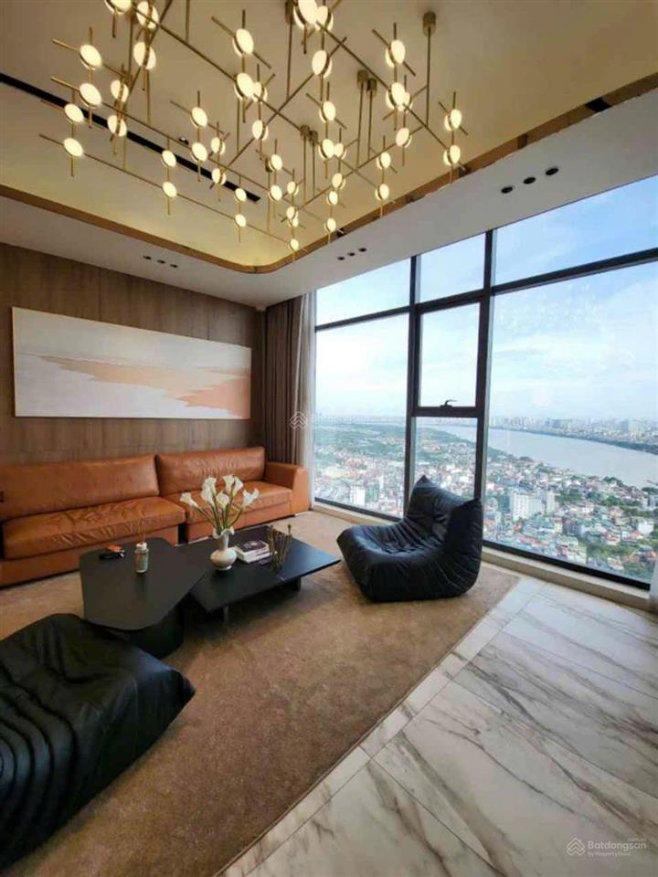 Chính chủ bán căn penthouse duplex cc mipec, view trọn sông hồng và phố cổ, dt 226m2, giá 36,8 tỷ