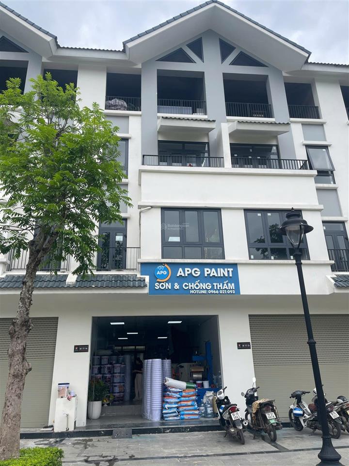 Hiếm bán nhà hinode royal park mặt công viên bđs sẵn dòng tiền 20tr/tháng