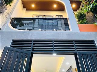 Nhà đẹp cần bán gò vấp  đường số 7  nhà 5 tầng , 3 tỷ 500  sát phú nhuận , bình thạnh  shr