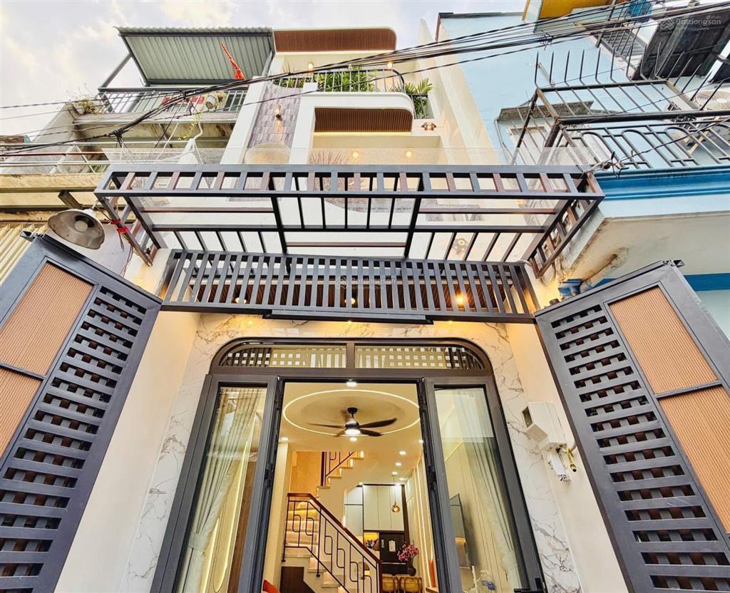 Chủ kẹt vốn cần bán gấp 1 tỷ 950 nhà nơ trang long bình thạnh đầy đủ nội thất, 34m2, sổ hồng riêng