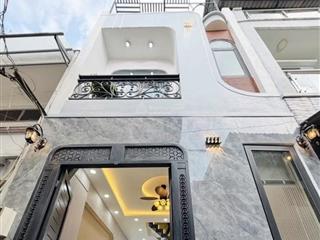 Chú sáu bán gấp nhà đường lê quang định p1 gò vấp, 3 phòng ngủ, hẻm ôtô  sổ hồng riêng