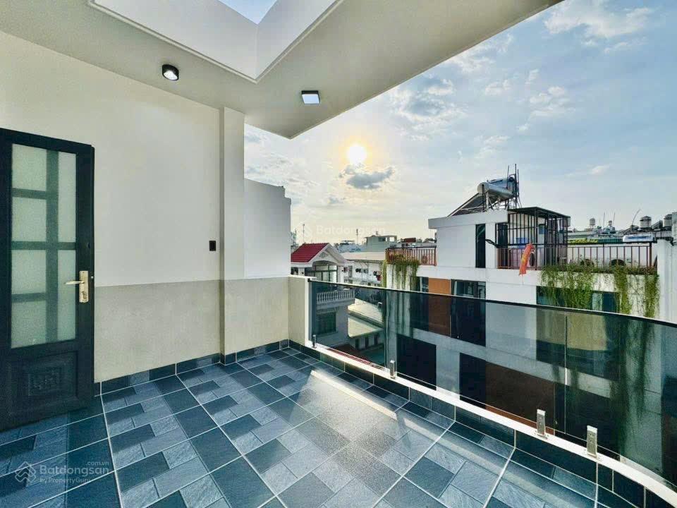 Nhà hiếm trung tâm, chủ nhờ bán đường lê quang định, đầy đủ đủ nội thất, sổ hồng riêng