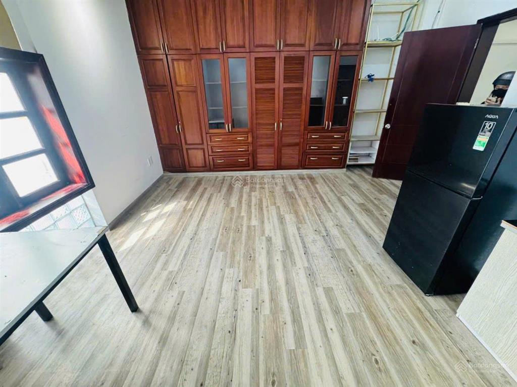 Cho thuê căn hộ mới tại khu trung sơn 25m2, sàn gỗ, đầy đủ nội thất, tự do giờ giấc. 4,3 triệu/th
