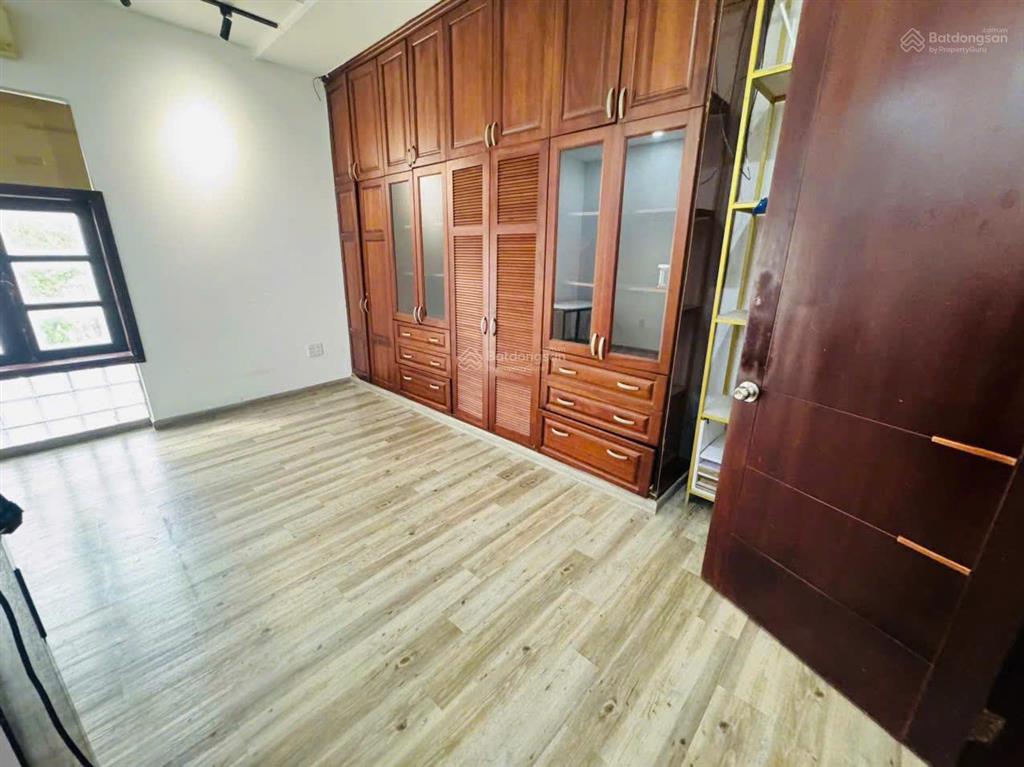 Cho thuê căn hộ mới tại khu trung sơn 25m2, sàn gỗ, đầy đủ nội thất, tự do giờ giấc. 4,3 triệu/th