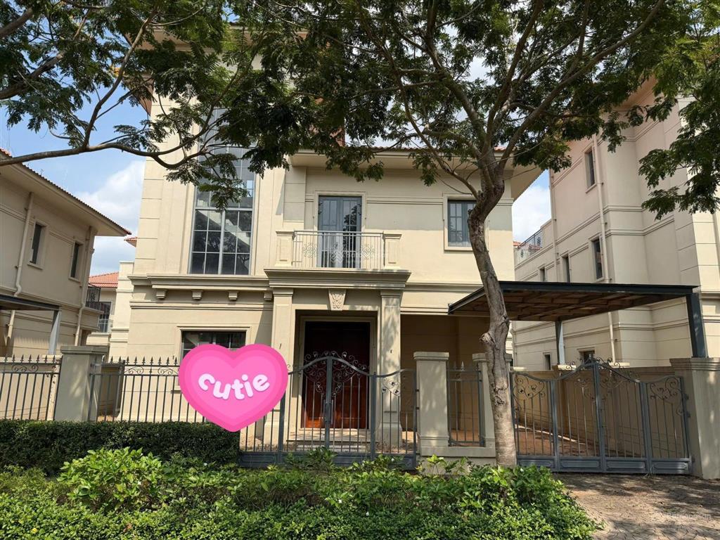 Chính chủ bán đơn lập 1b  352m2  giá siêu tốt và 2 căn nhà phố swanpark