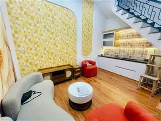 Hiếm! nhà lô góc yên hoà, vài bước ra phố, bagac đỗ cửa, nhiều tiện ích, ở hoặc kinh doanh 39m2*5t