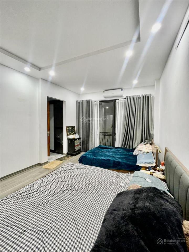 Siêu phẩm yên hoà, cách oto 7m, 1 phút ra phố, mặt tiền rộng, không qh, ở hoặc kinh doanh 39m2*5t.