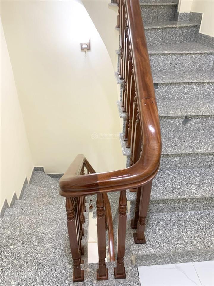 Hiếm nhất phố hồ tùng mậu, ngõ oto 5 tấn đỗ cửa, bagac tránh nhau, không qh, sđ chính chủ 54m2*5t.