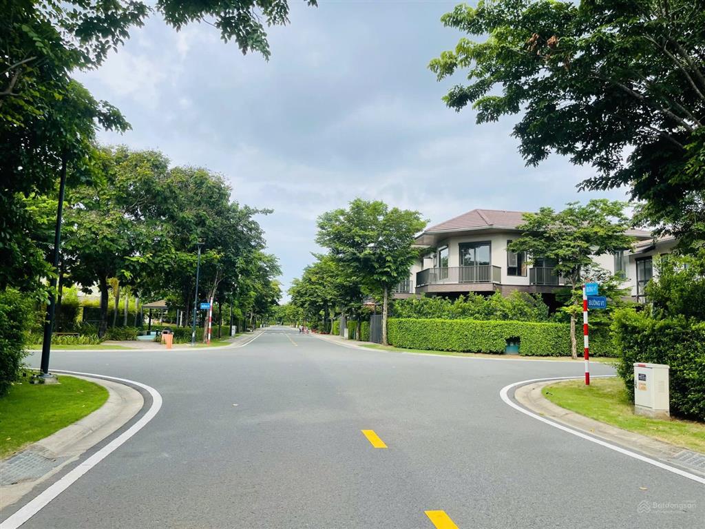 Bán song lập 150m² trục h7 aquaria giá full chỉ 6,5 tỷ sổ hồng sẵn giá tham khảo tốt trong khu vực