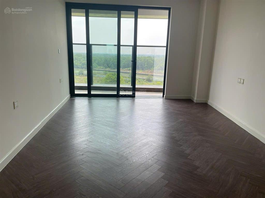 Bán gấp căn hộ sunshine diamond river 137m2  quận giá 7,5 tỷ  view đẹp, thoáng mát