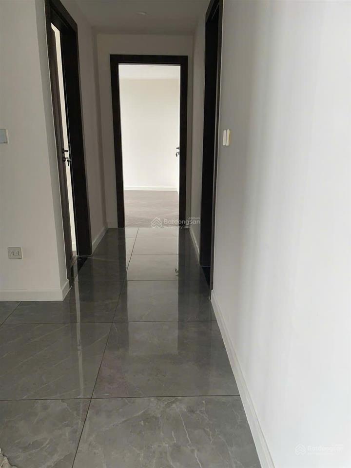 Bán gấp căn hộ sunshine diamond river 137m2  quận giá 7,5 tỷ  view đẹp, thoáng mát