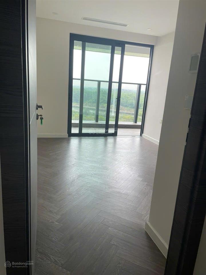 Bán gấp căn hộ sunshine diamond river 137m2  quận giá 7,5 tỷ  view đẹp, thoáng mát