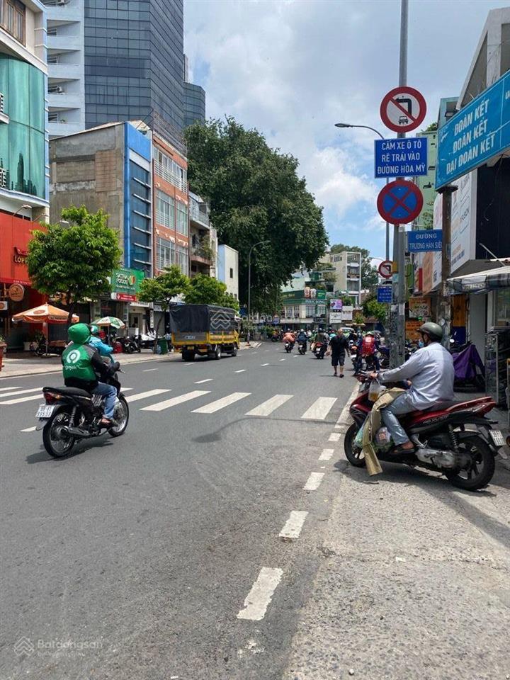 Đinh tiên hoàng, 8 tỷ, 59m2, 4m x 15m, 2pn + 2wc nhà cũ sửa qua là ở hoặc xây mới làm chdv, đầu tư