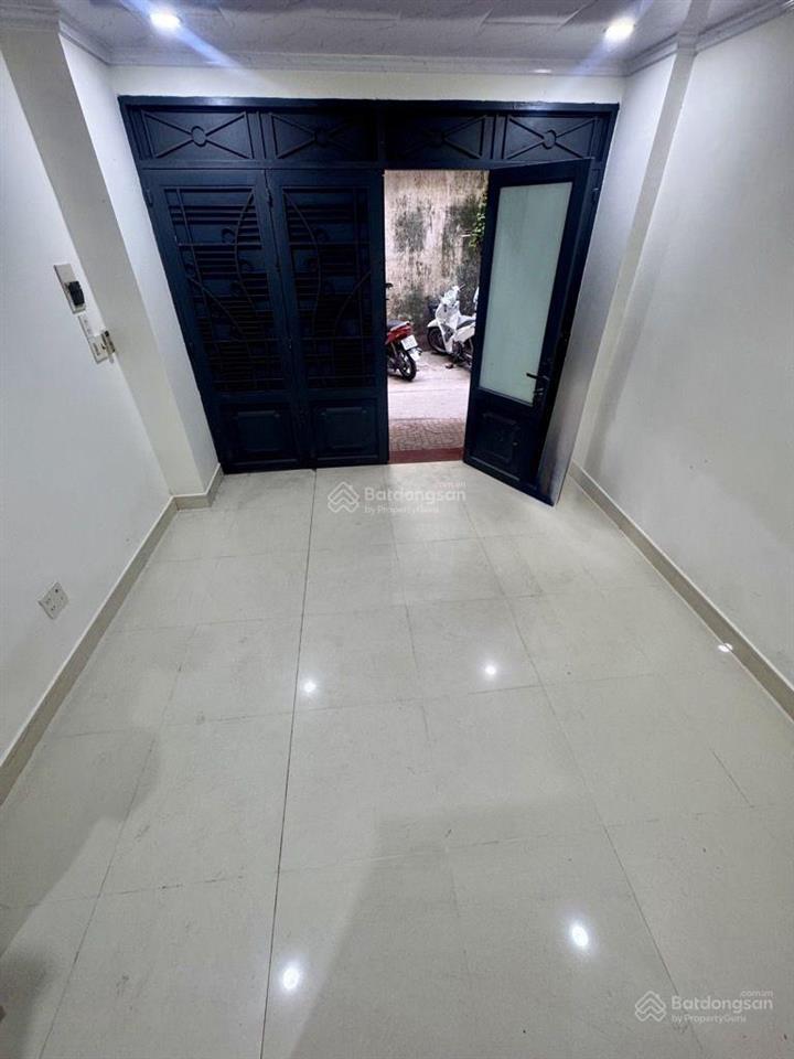 Dt 59m2 2 tầng, 3pn, 2wc đường pasteur, quận 1