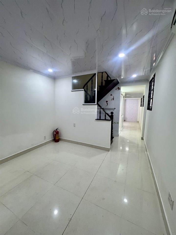 Dt 59m2 2 tầng, 3pn, 2wc đường pasteur, quận 1