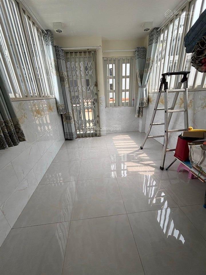 Quận 1 bùi thị xuân, 8,6 tỷ, 39m2, 6pn, 6wc, pk,bếp,4 tầng, pháp lý ,sổ hồng,hoàn công đủ