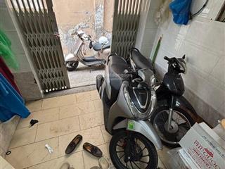 Bán nhà riêng 5, đường bùi thị xuân, quận 1, 9 tỷ, 40 m2, đẹp, nhiều tiện ích